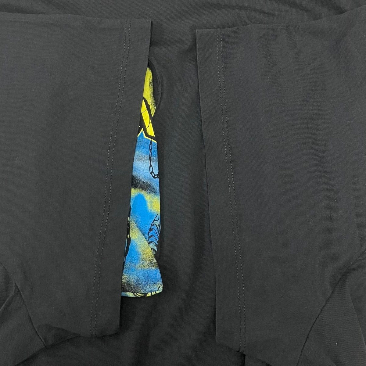 RAF SIMONS オーバーサイズプリンテッドホールズTシャツ 古着・中古-4枚目のアイテム画像