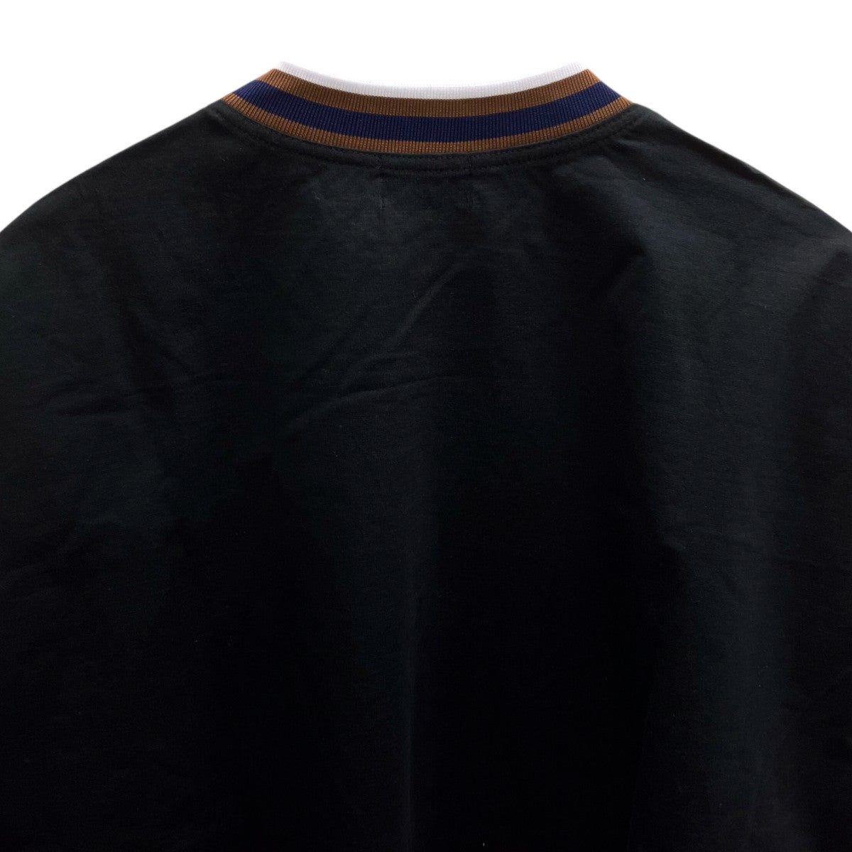 ロゴTシャツ