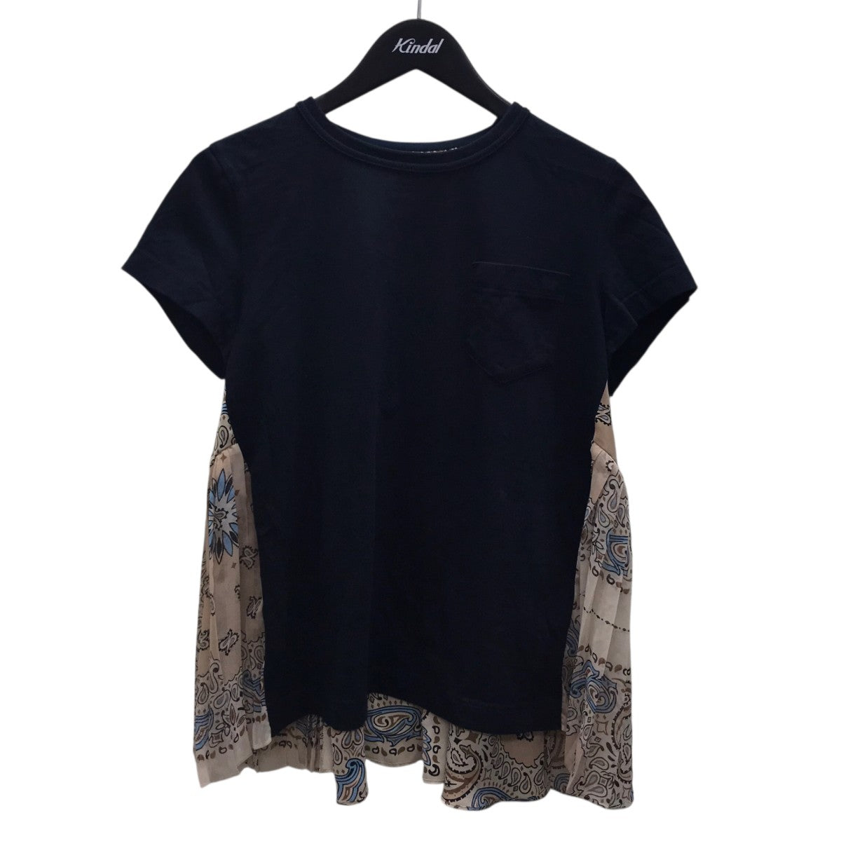 ペイズリー柄プリーツバックTシャツ