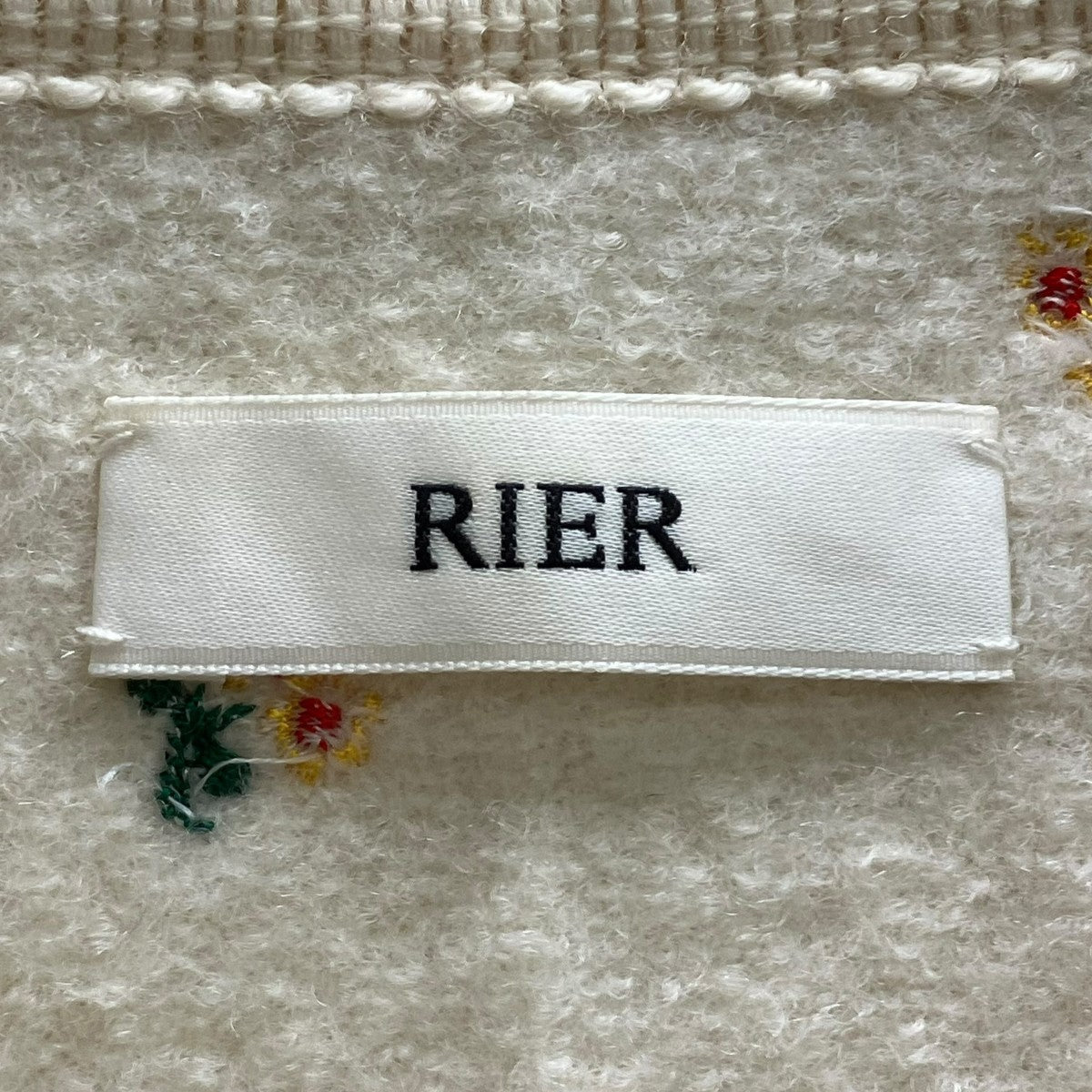 RIER WALKER GILET FLOWER ウールベスト