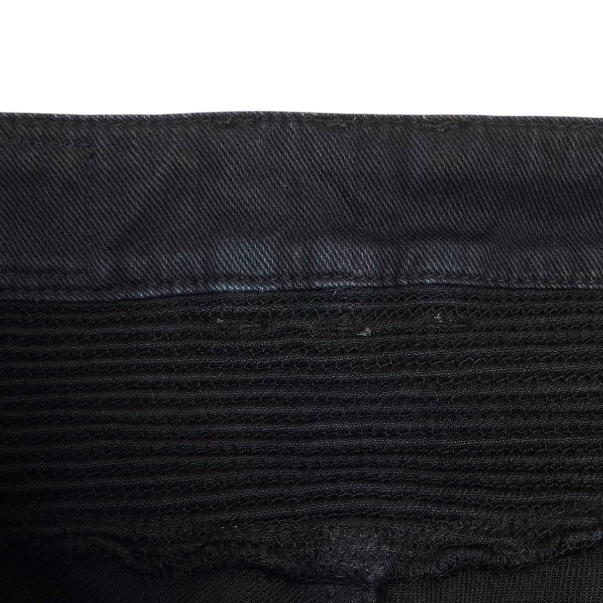 デニムパンツ