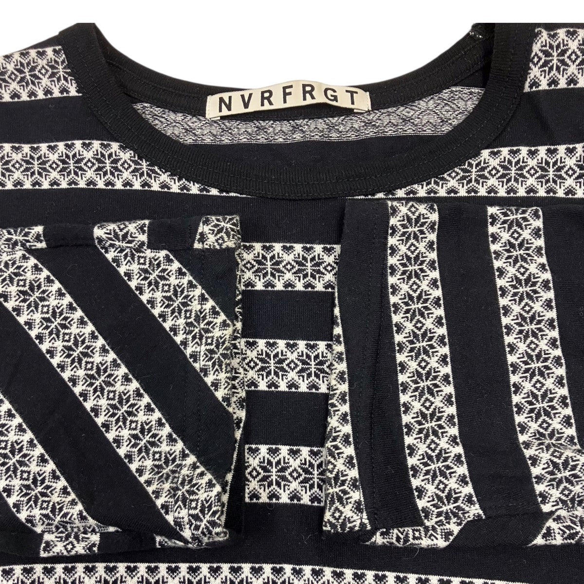 NORDIC PATTERN JACQUARD LONG SLEEVE T-SHIRT 長袖Tシャツ