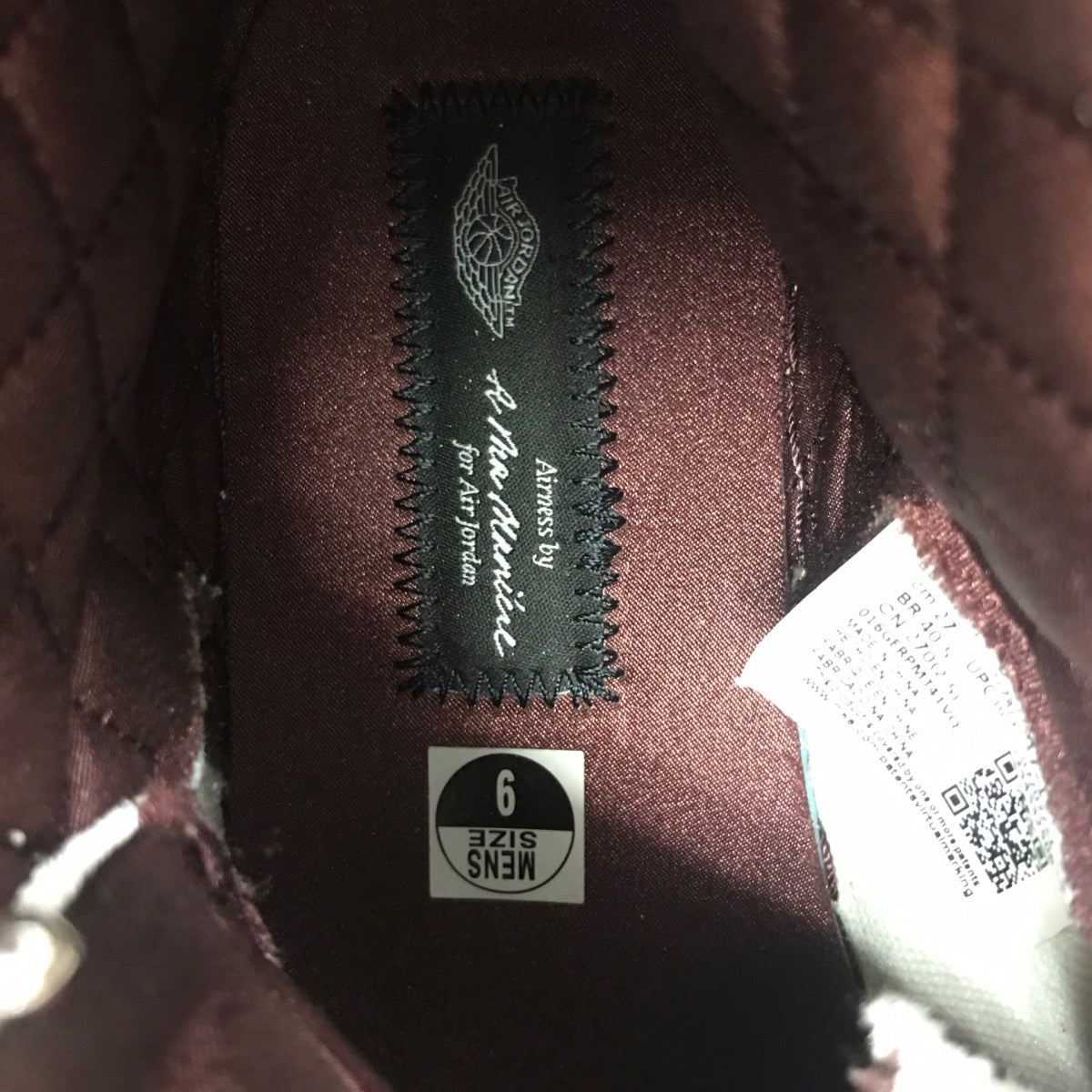 Air Jordan 1 Retro High OG Sail and Burgundy ローカットスニーカー