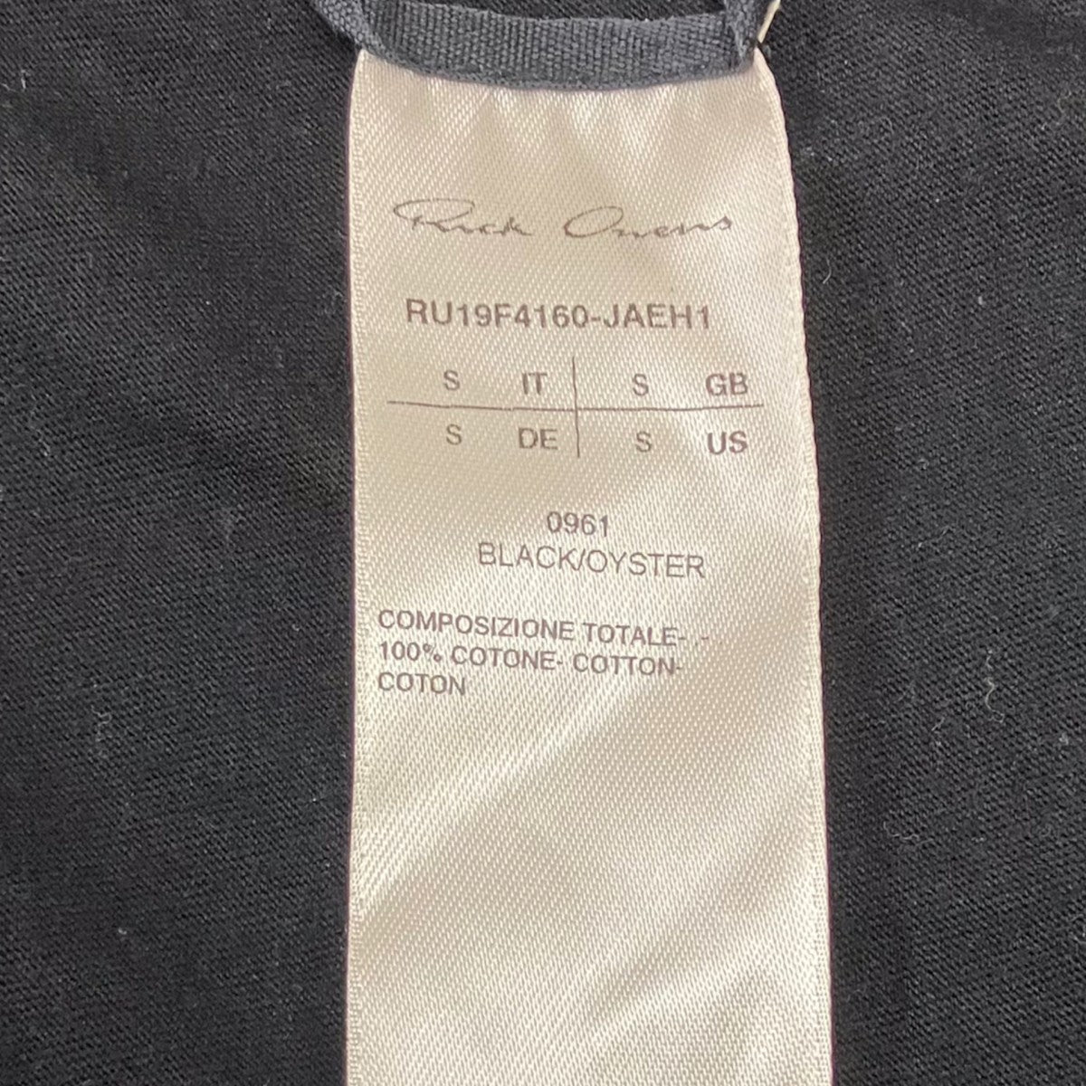 ノースリーブTシャツ