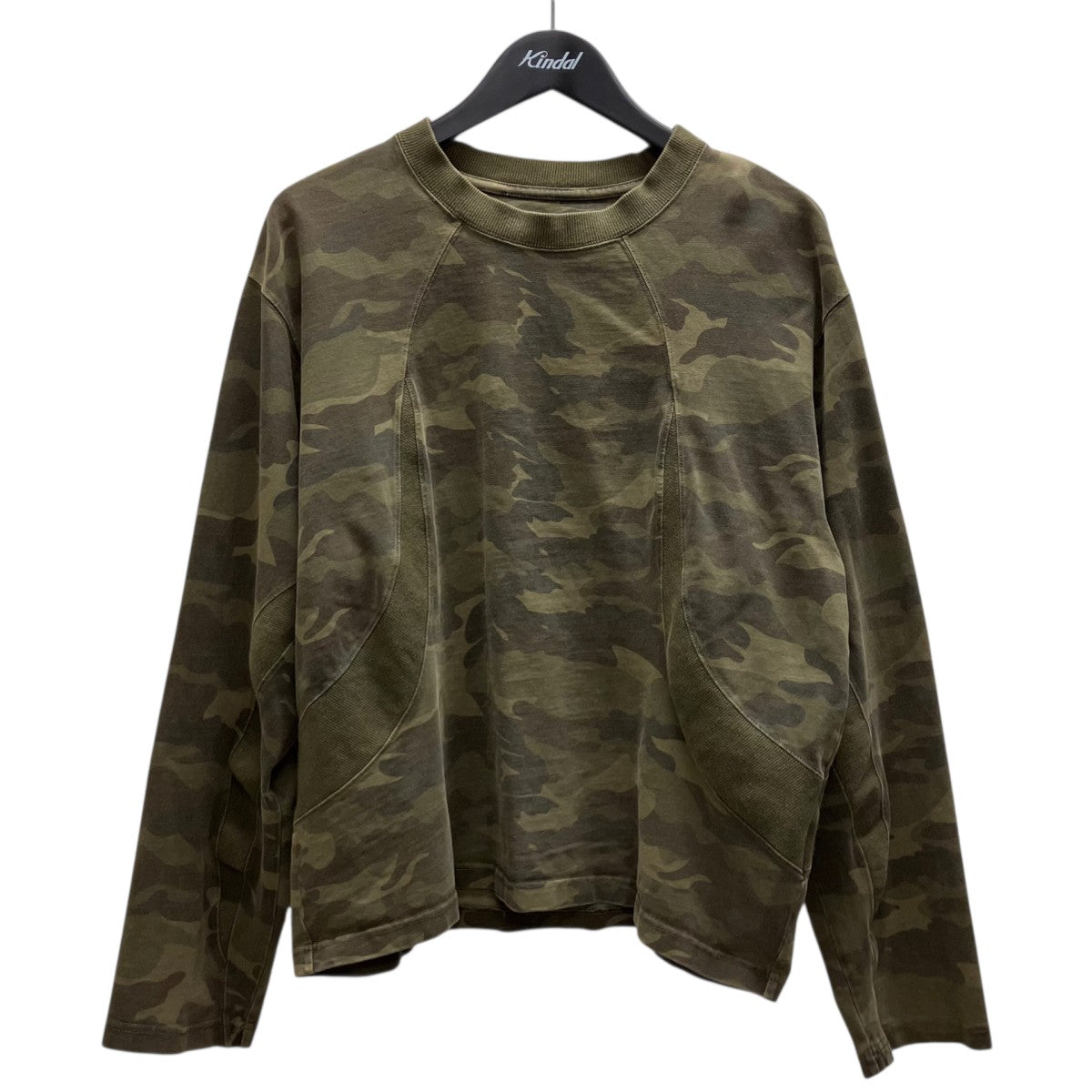 カモ柄ロングスリーブTシャツ