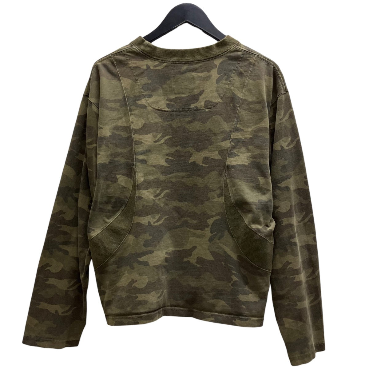 カモ柄ロングスリーブTシャツ