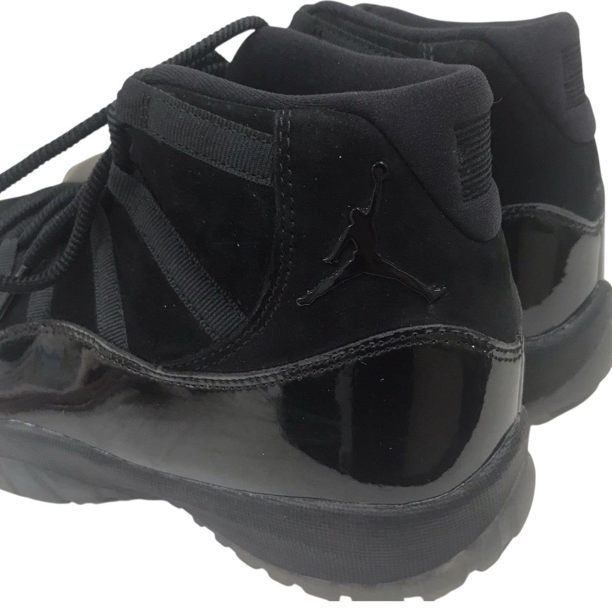Air Jordan 11 Cap and Gown ハイカットスニーカー