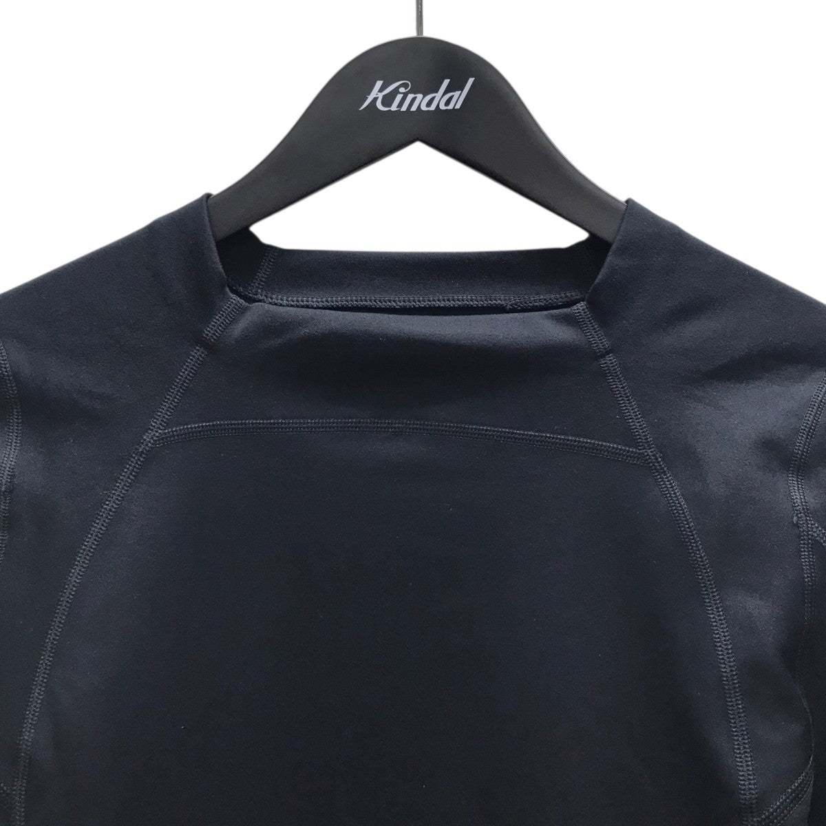 ロングスリーブTシャツ