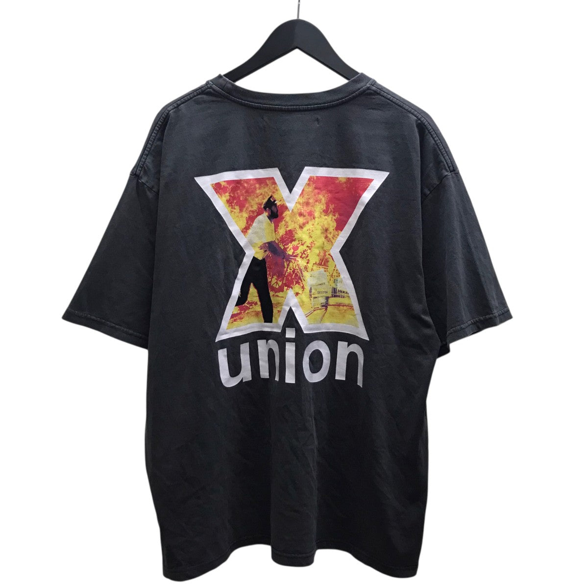 RESPONSE TEEプリントTシャツ