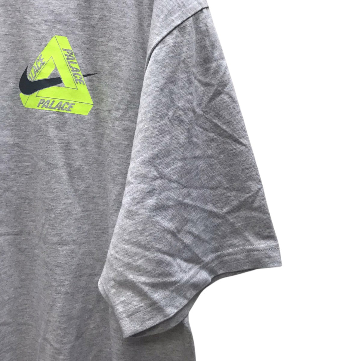 TRI SWOOSH T-SHIRTロゴTシャツ