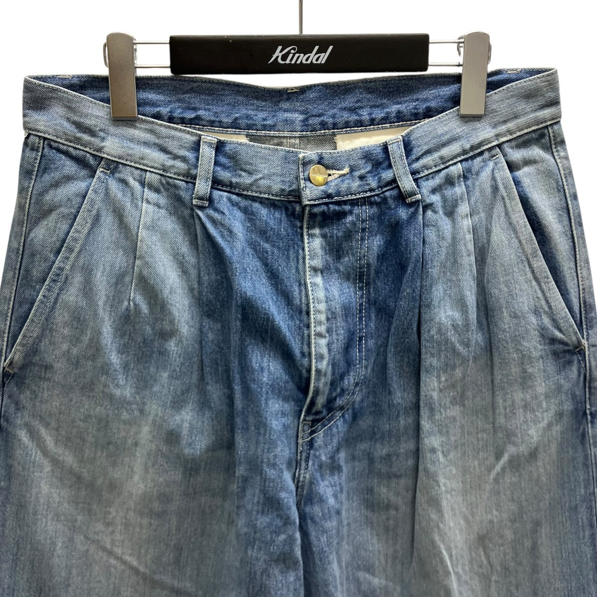 Selvage Denim Two Tuck Tapered Pants デニムパンツ
