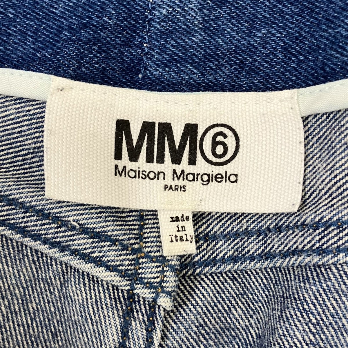 デニムパンツ
