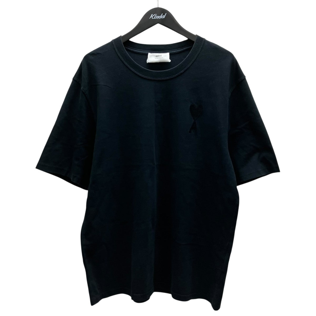 胸ハートロゴTシャツ
