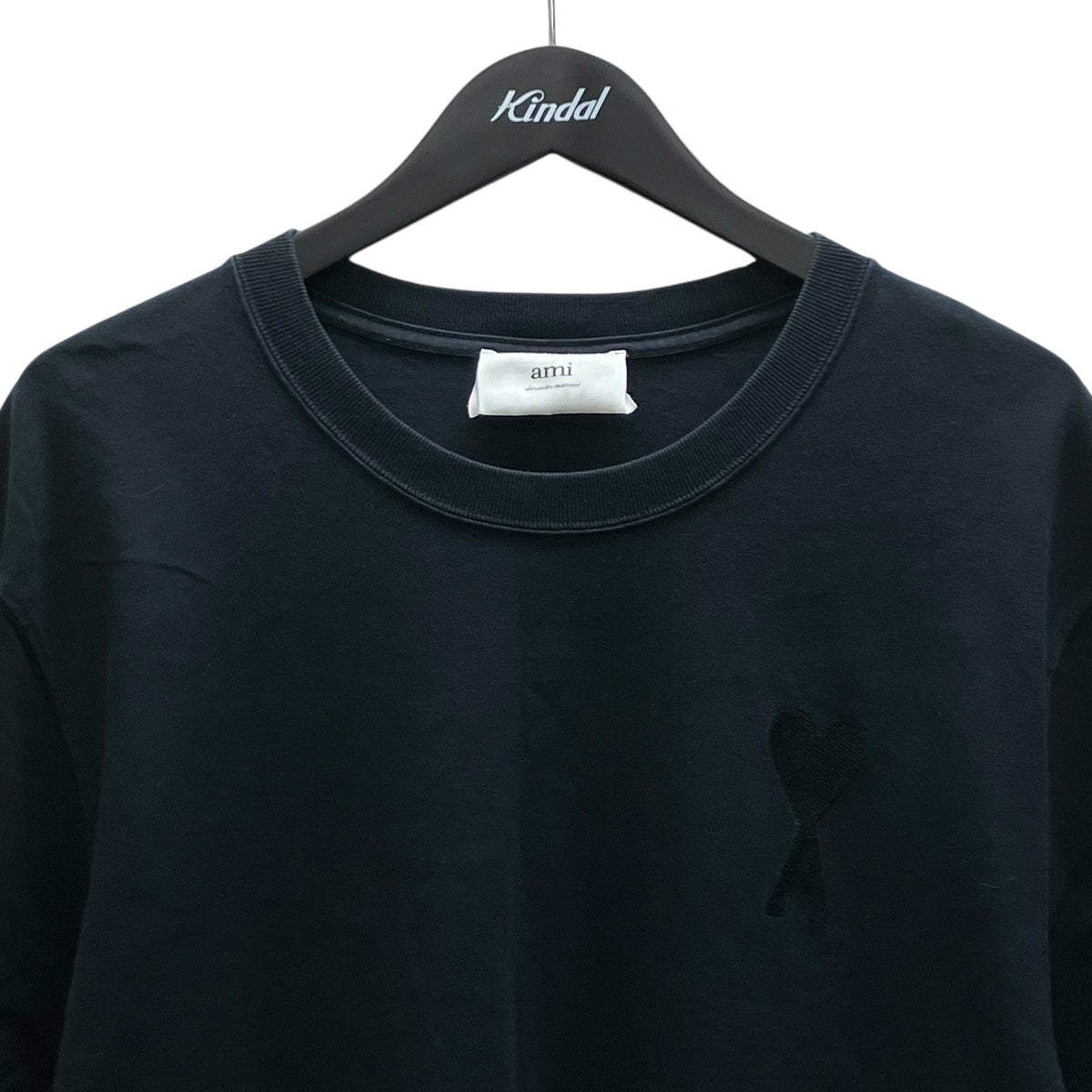 胸ハートロゴTシャツ