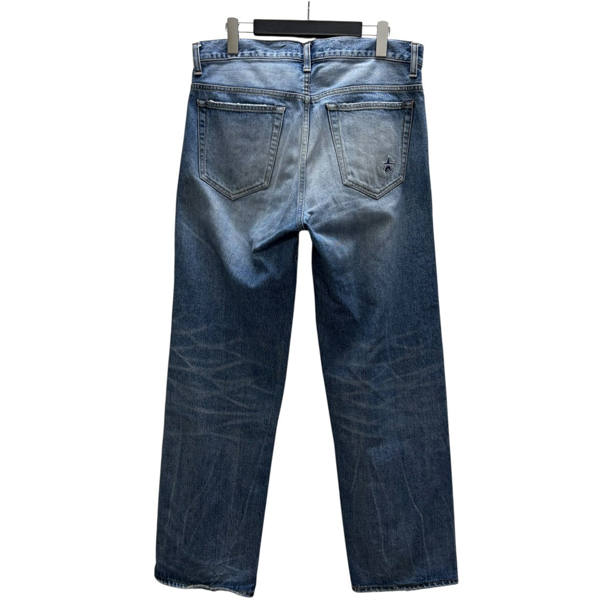 Distressed Loose Fit Selvedgeデニムパンツ