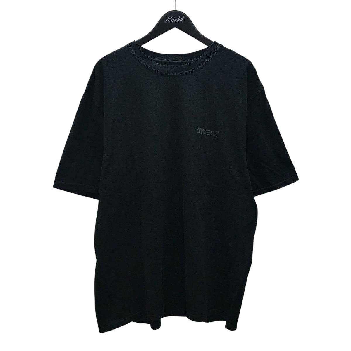 胸プリントTシャツ