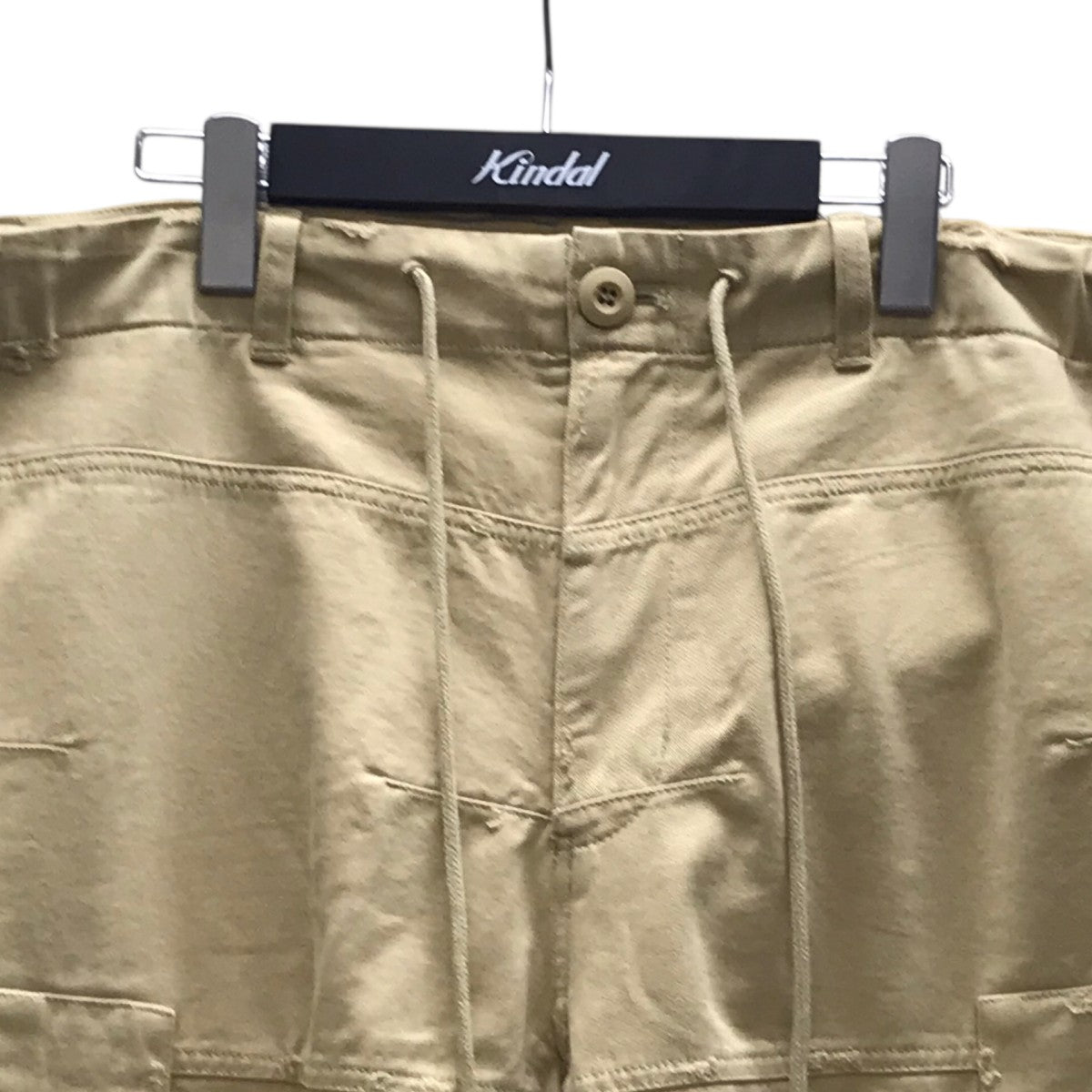UPSIDE CARGO SHORTS   BEI ダメージ加工ハーフパンツ