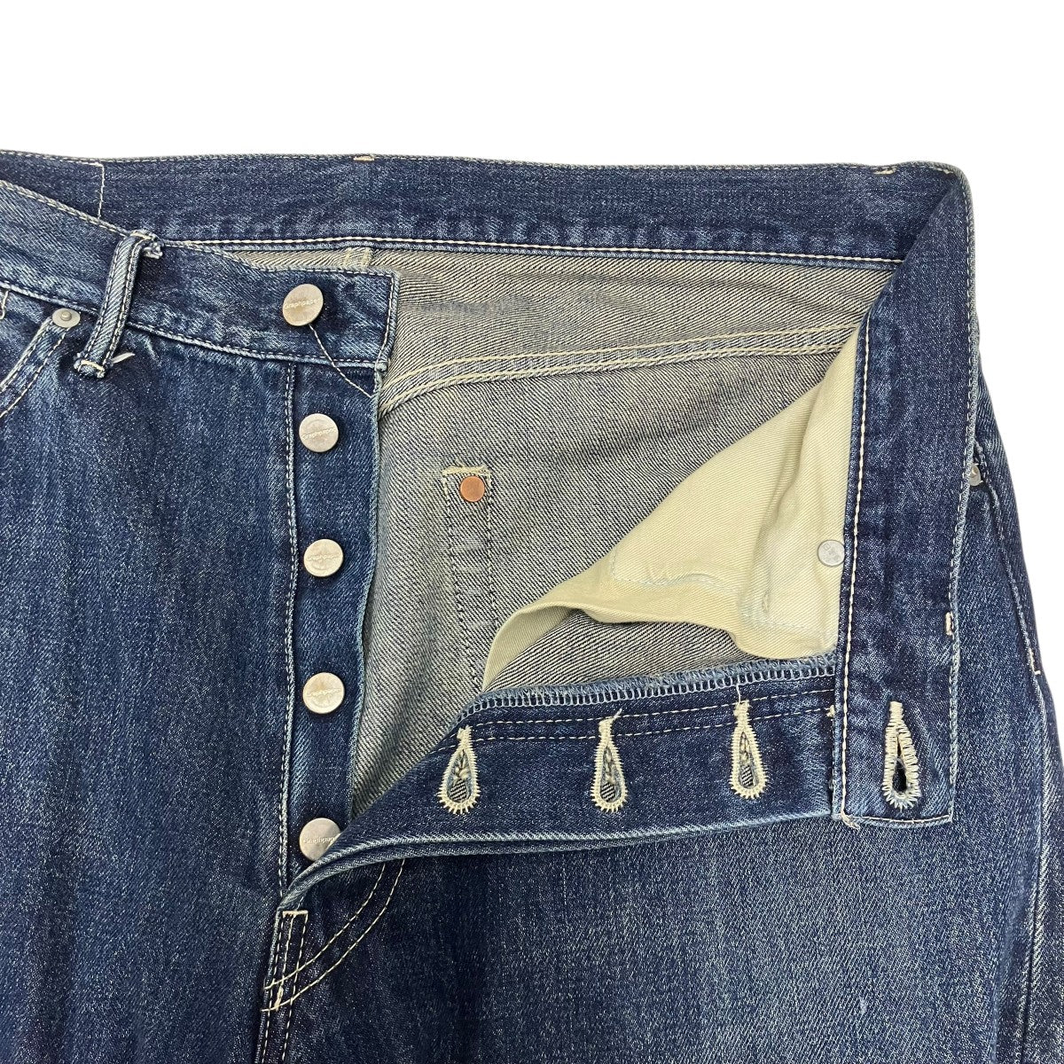 デニムパンツ