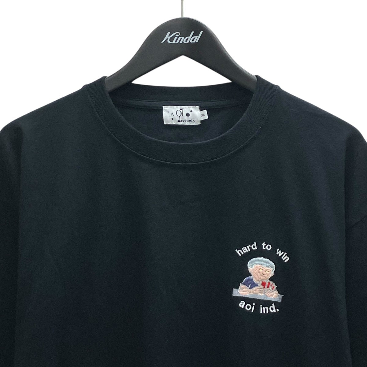 刺繍Tシャツ