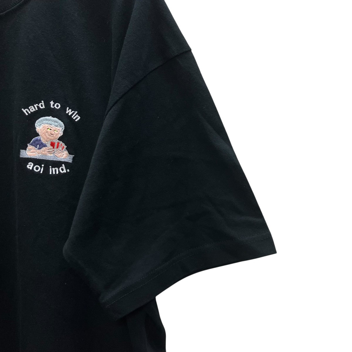 刺繍Tシャツ