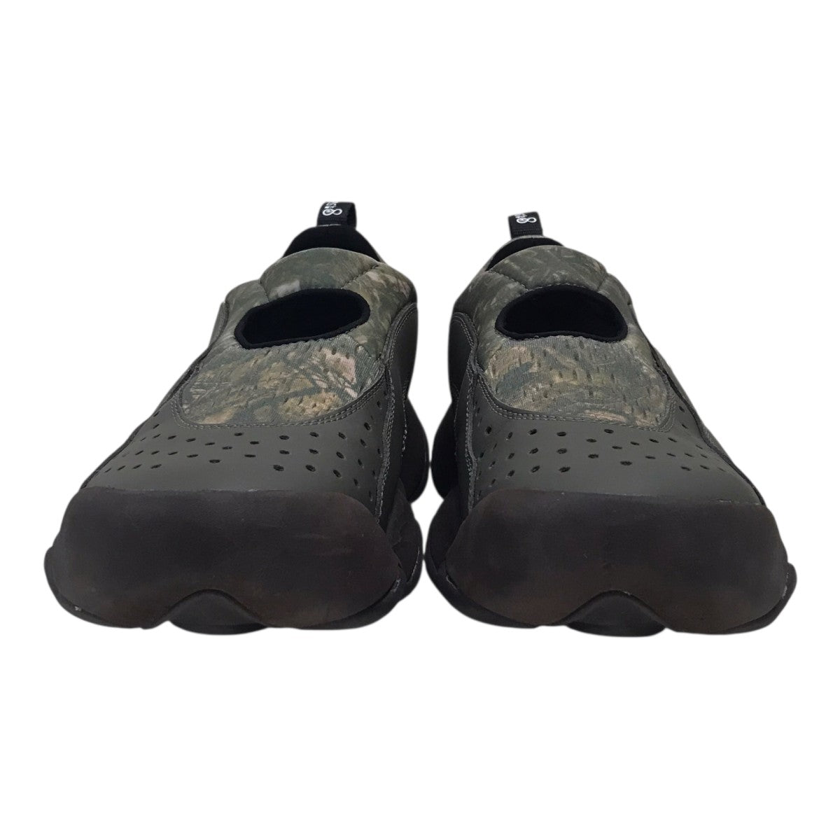 Flesh Sandalローカットスニーカー