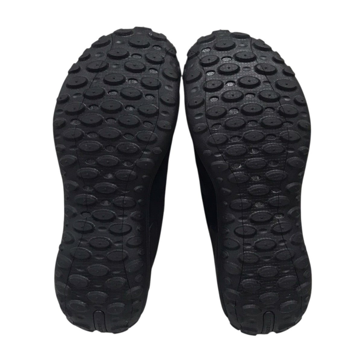 JUNGLE TREK MULE BLACK スリッポン