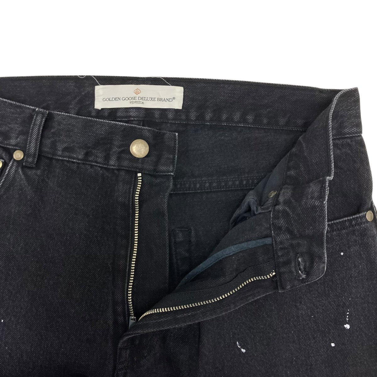 Golden Wide in Black Washed ＆ White Paint デニムパンツ