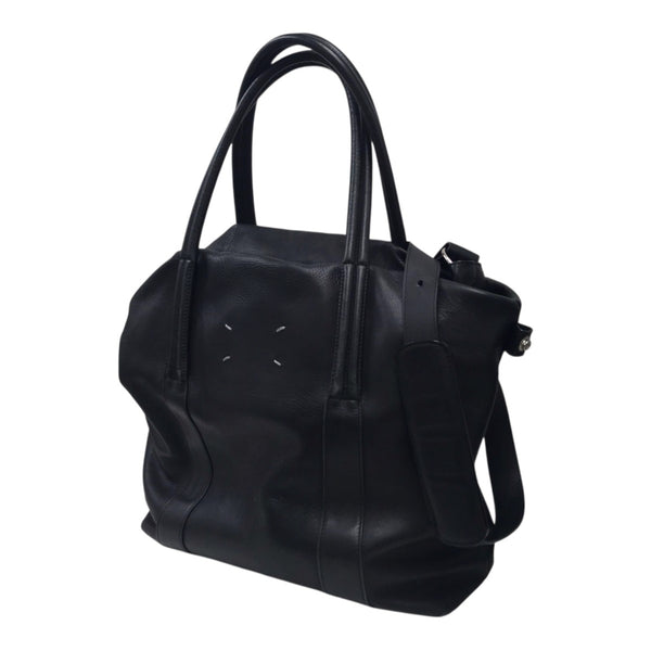 メゾンマルジェラ ブラックレザーショルダーバッグ Maison Margiela(メゾンマルジェラ) レザーショルダーバッグ S55WC0014