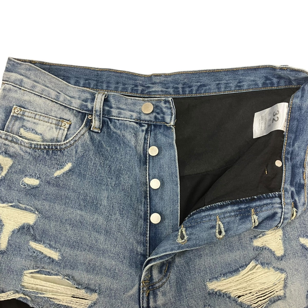 ダメージ加工デニムパンツ