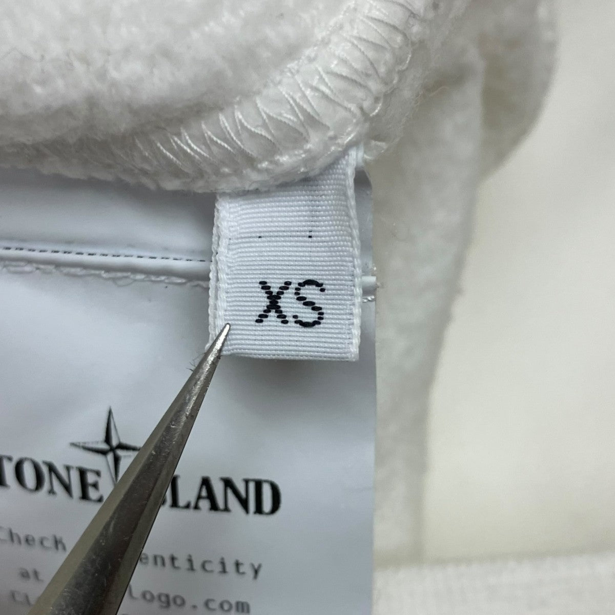 STONE ISLAND(ストーンアイランド) クルーネックスウェット