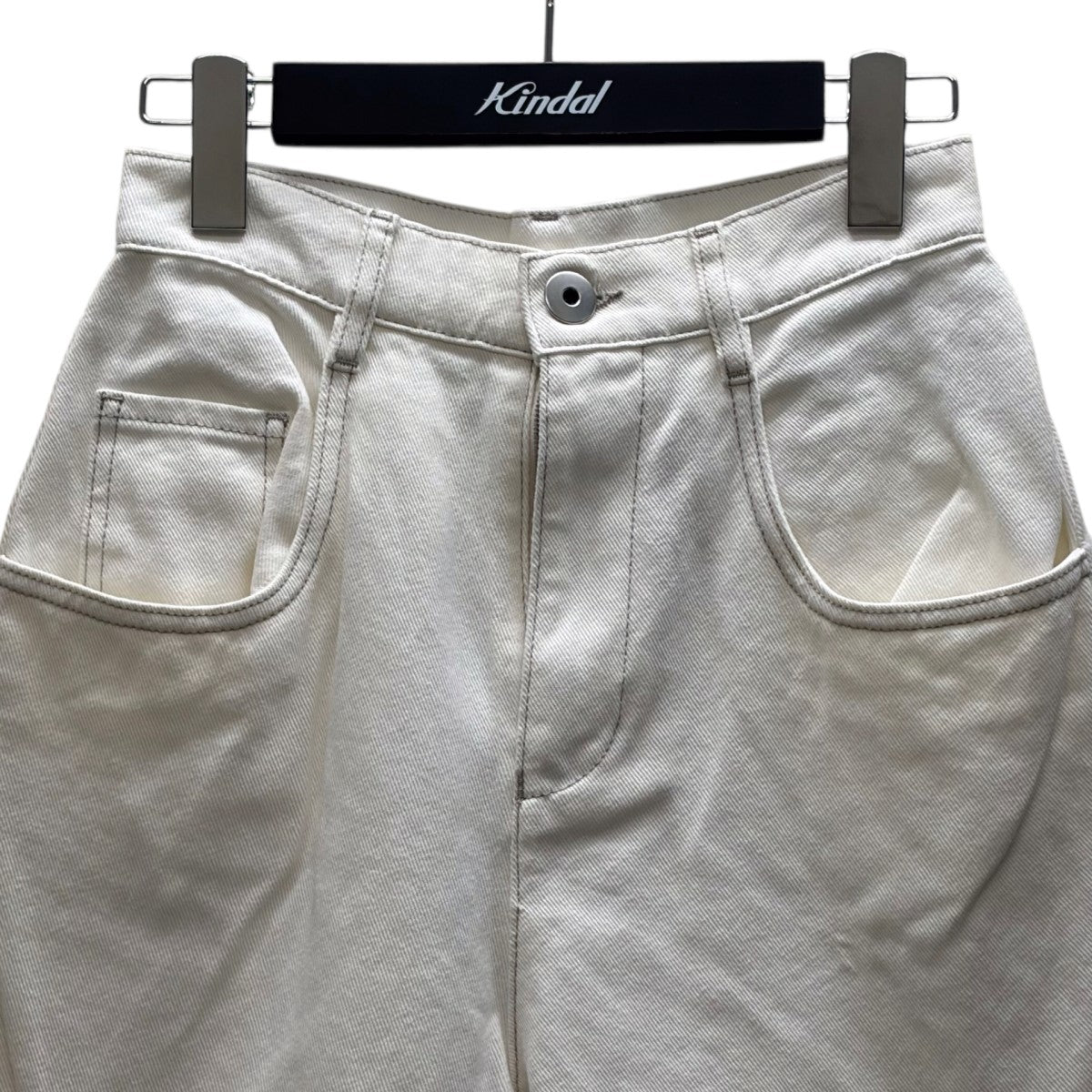 スラッシュディテール カットオフ デニムパンツ