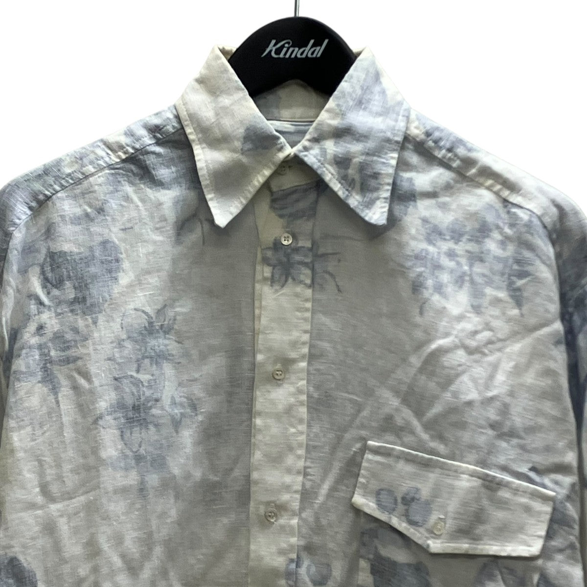 総柄シャツ