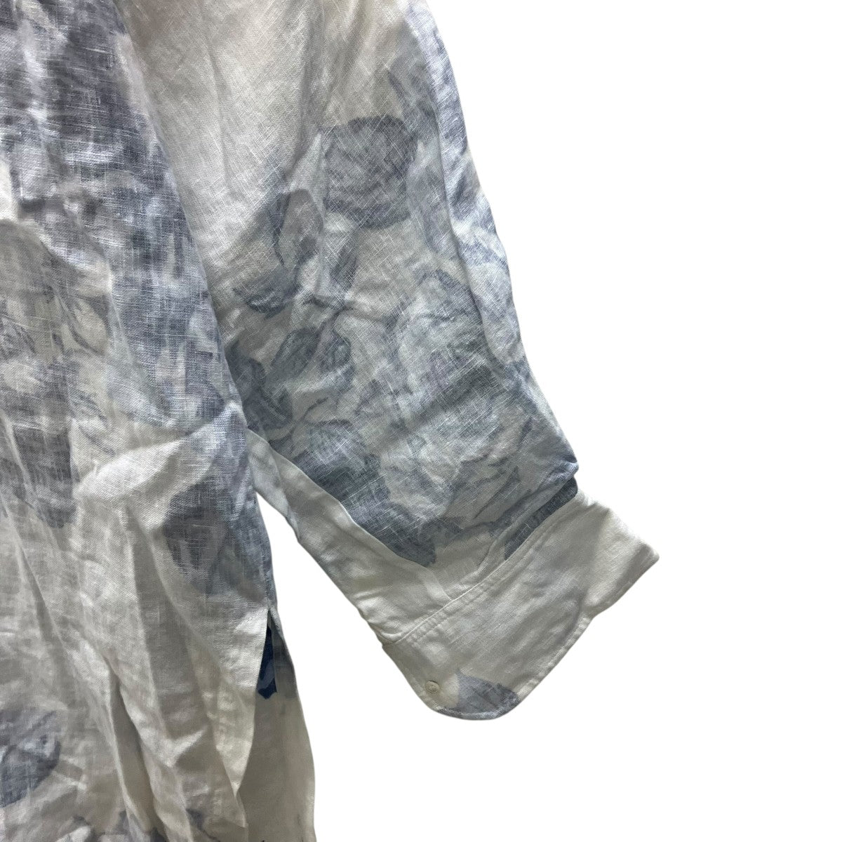 総柄シャツ