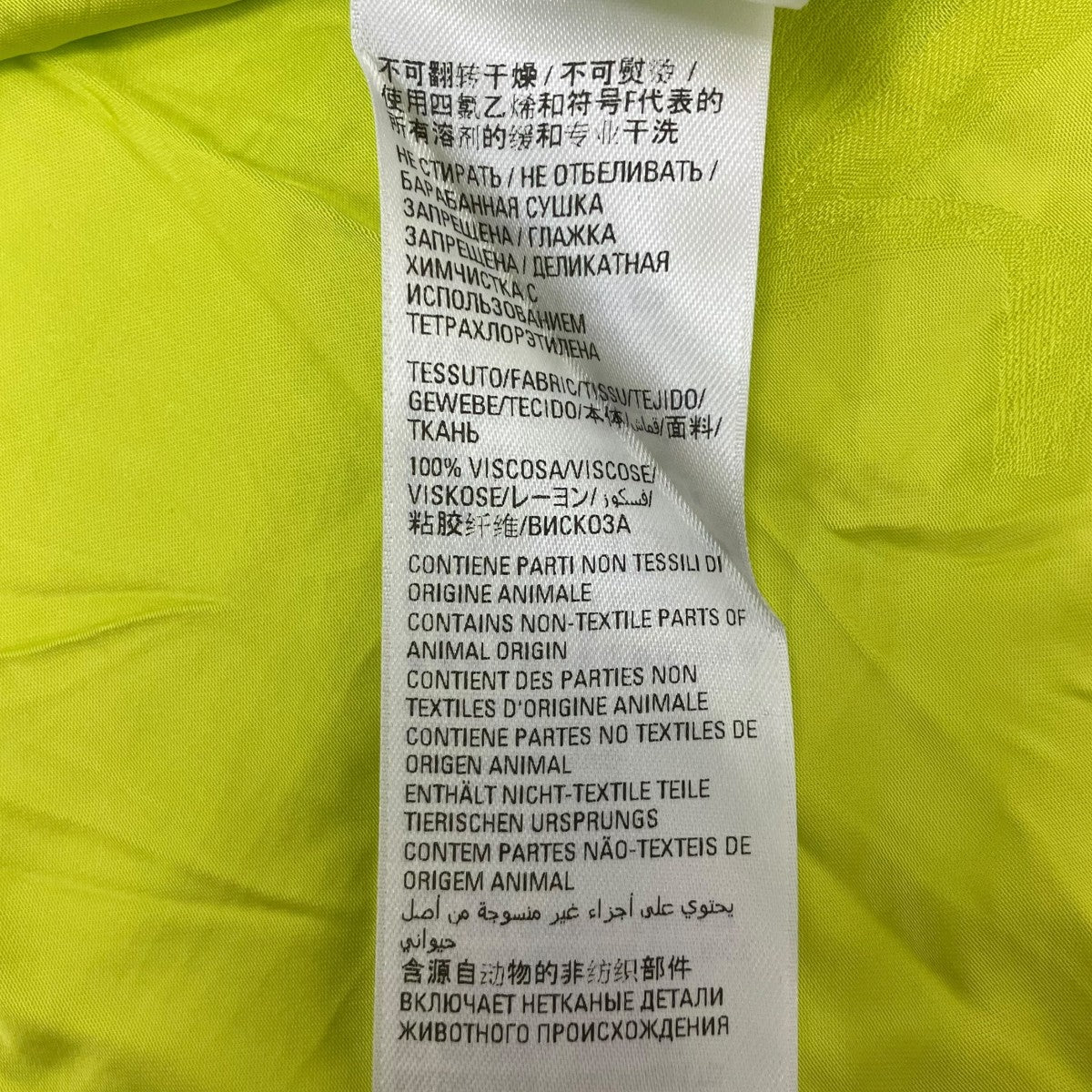 半袖シャツ