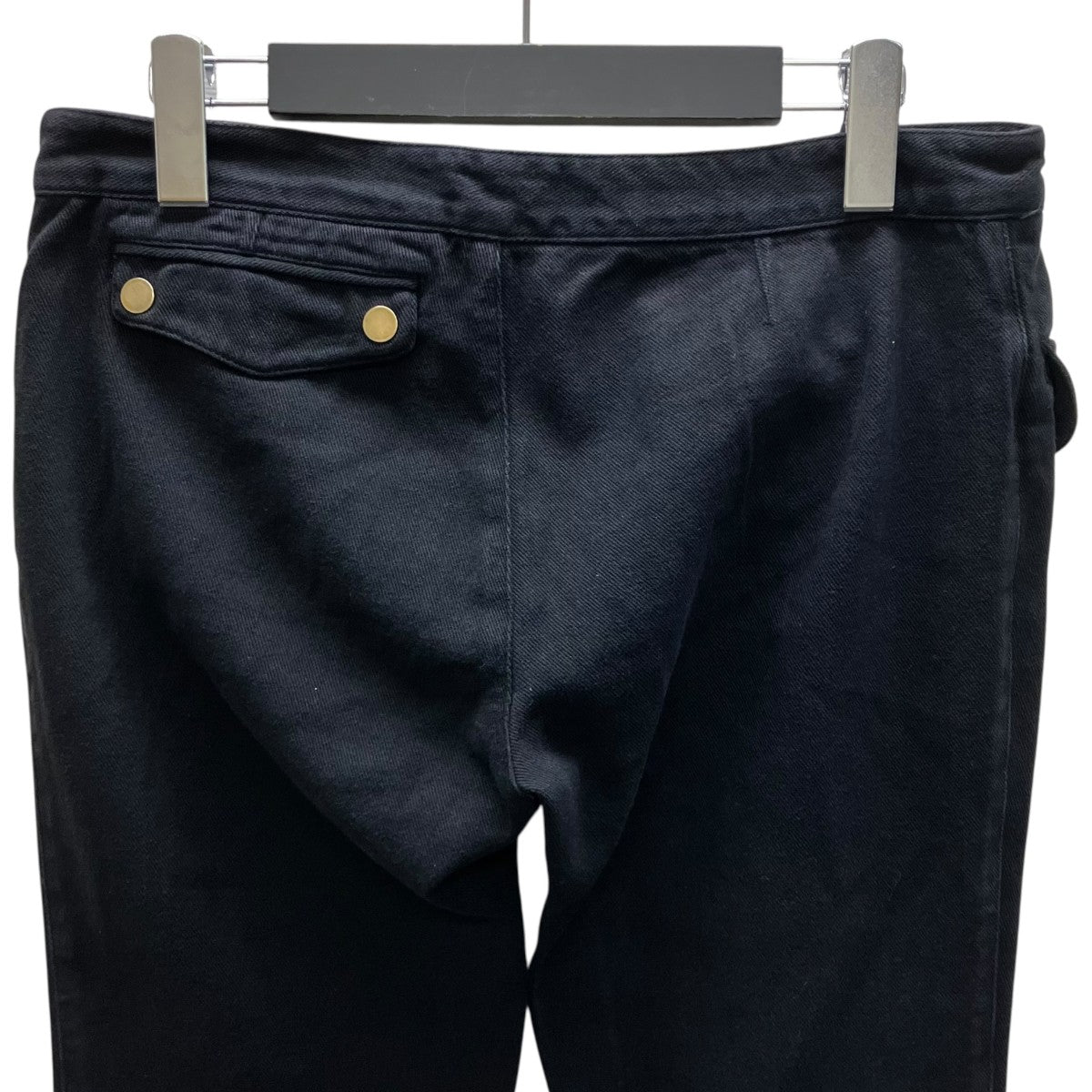 フレアパンツ