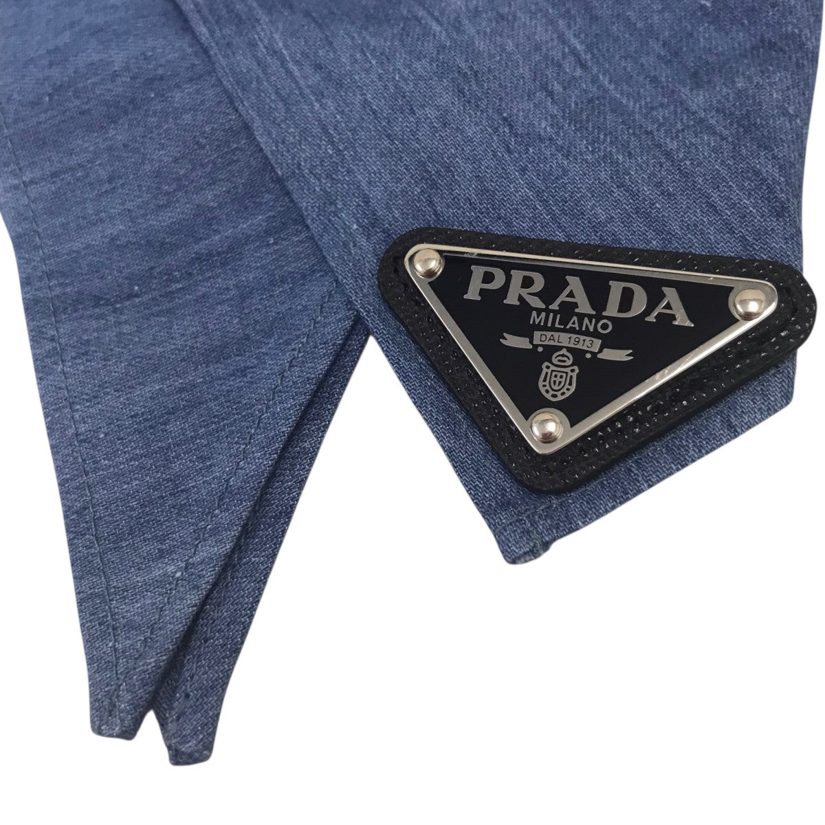 PRADA FOULARD トライアングルロゴ フーラード 古着・中古-3枚目のアイテム画像