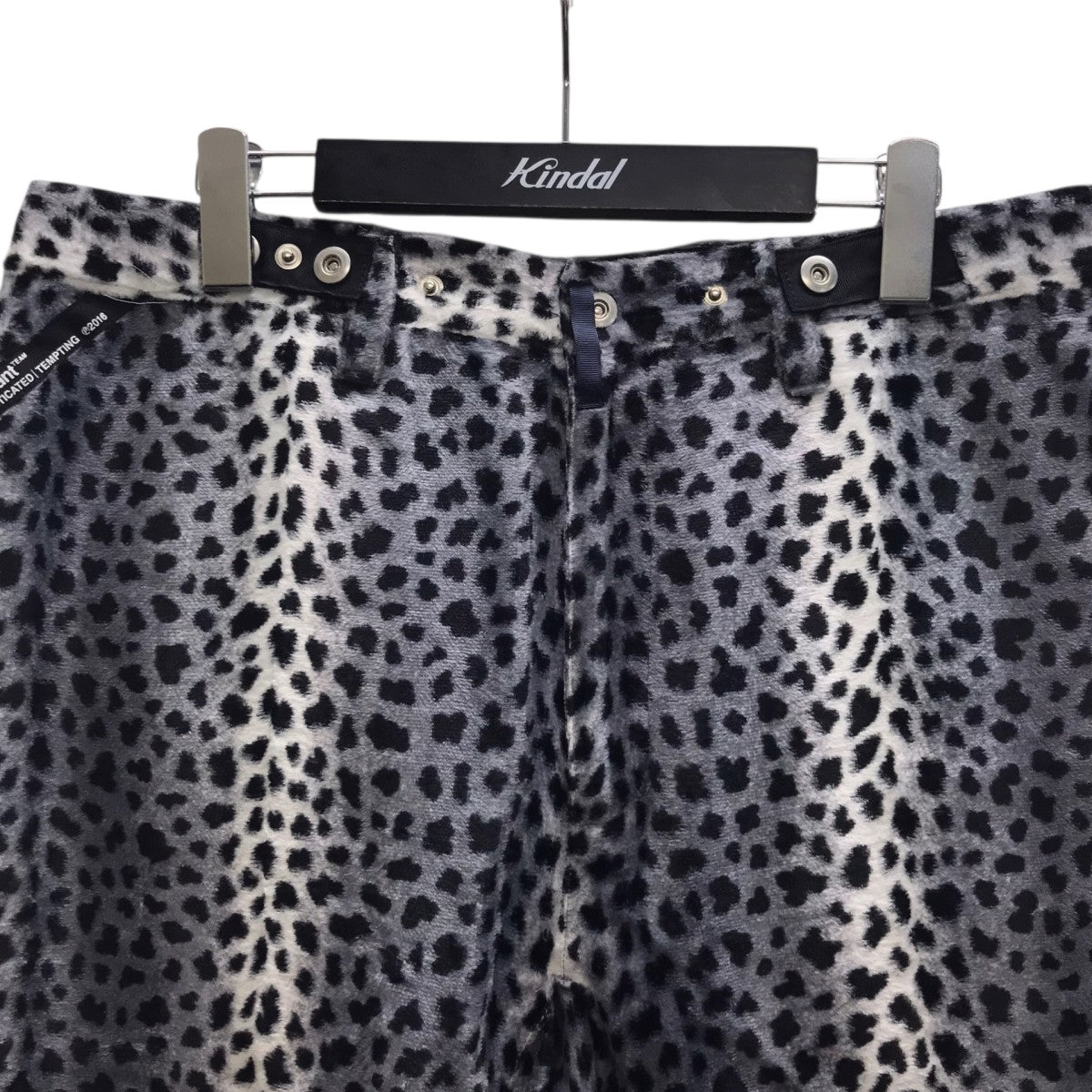 ショートパンツ