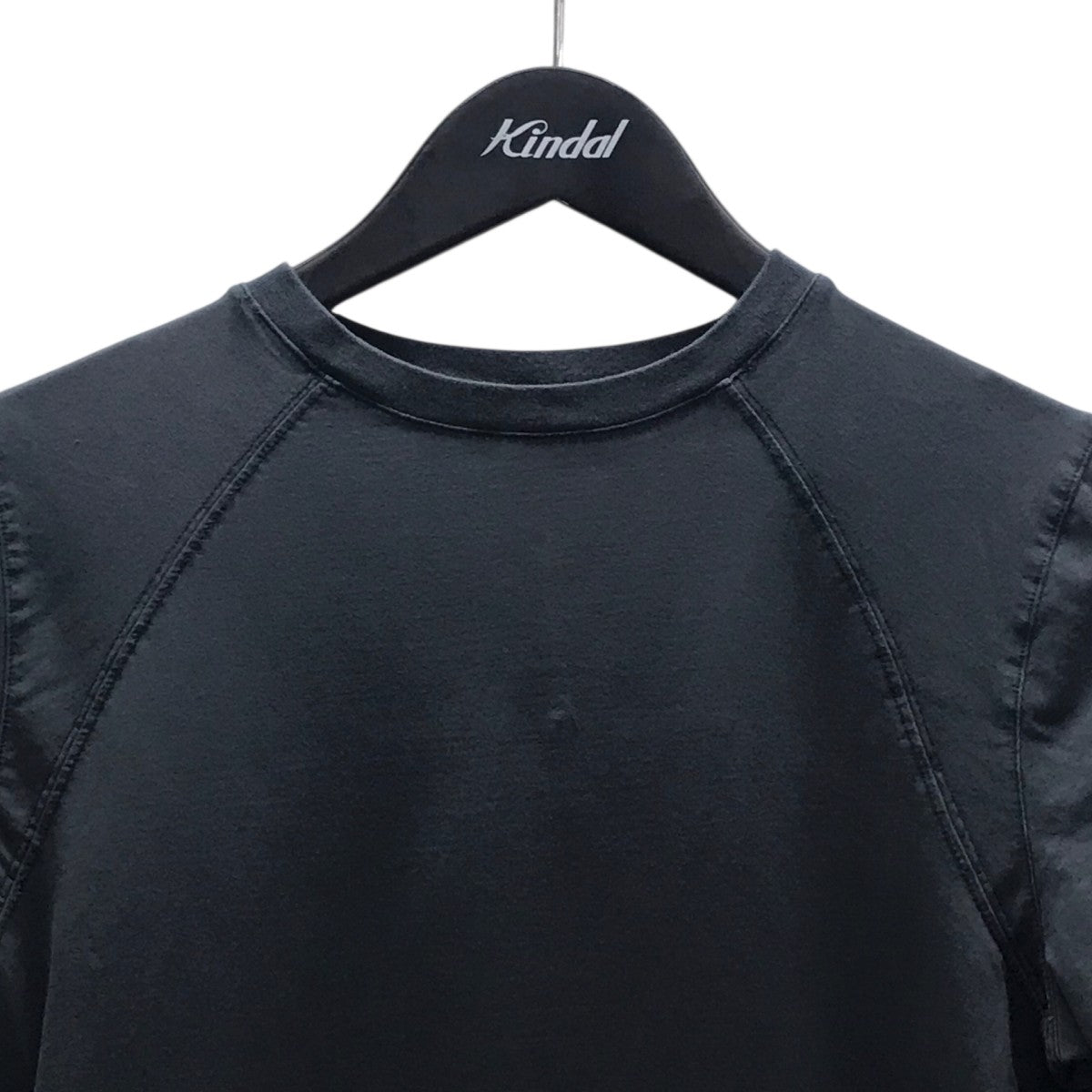 クロップドTシャツ