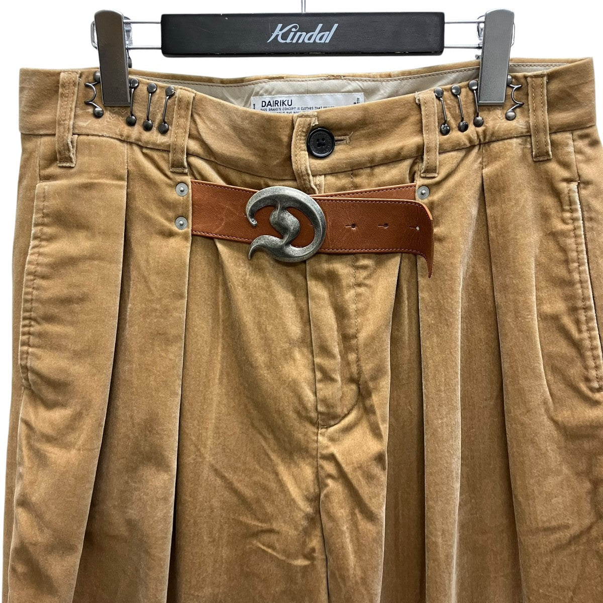 D Buckle Super Wide Chino Pants ベルテッドパンツ