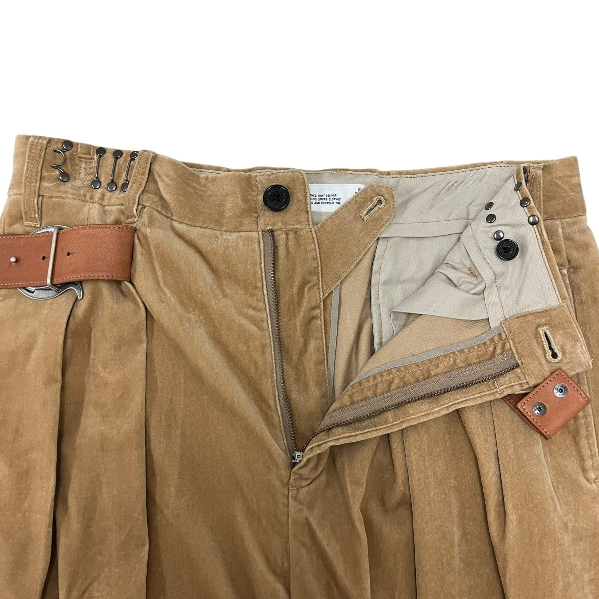 D Buckle Super Wide Chino Pants ベルテッドパンツ