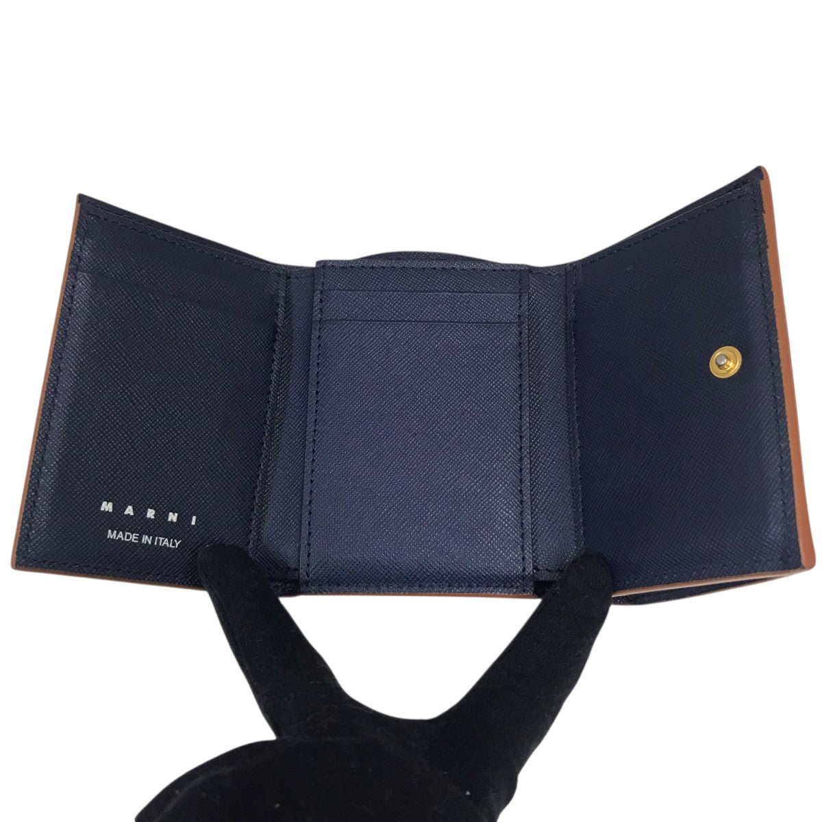 サフィアーノレザー製三つ折りウォレット 3つ折り財布