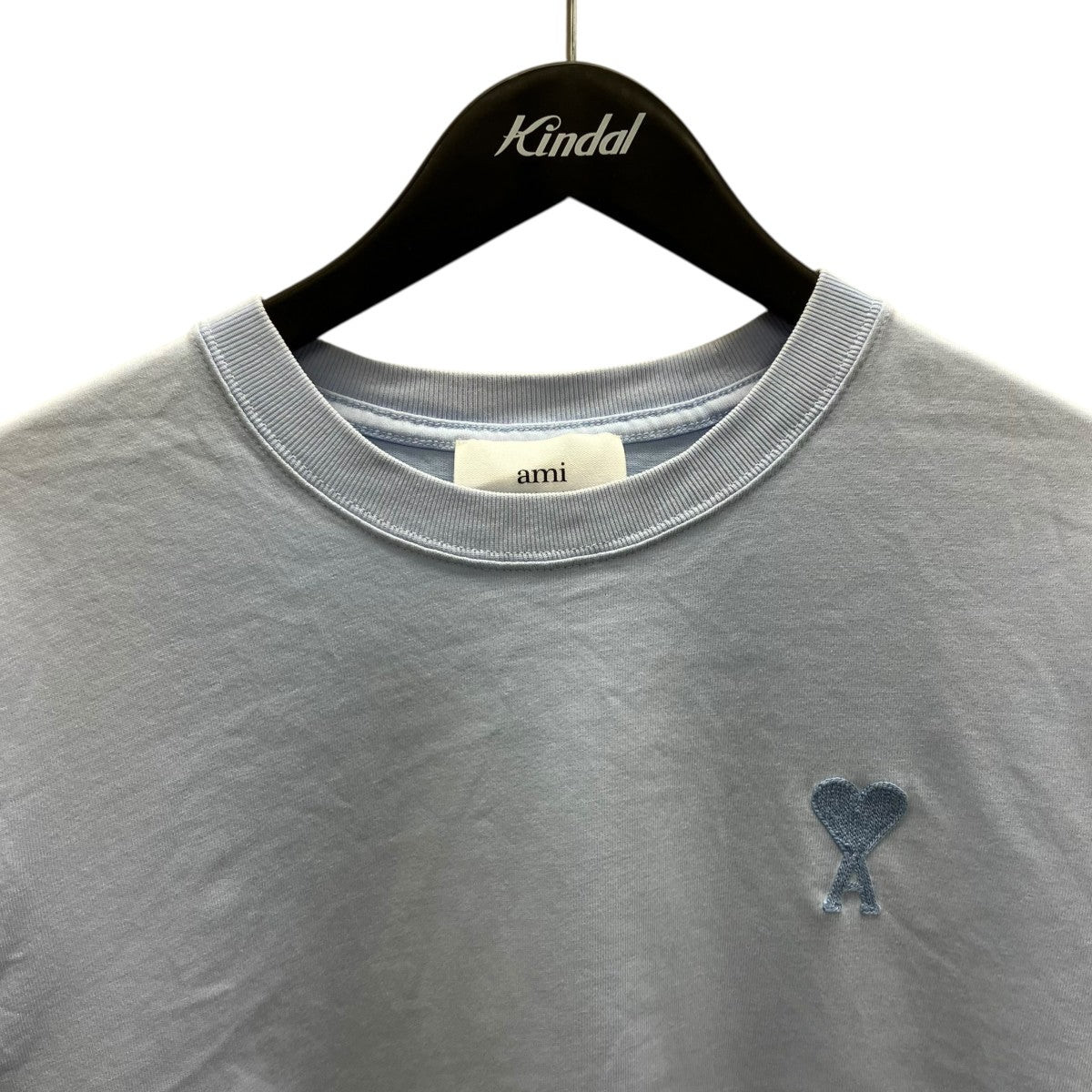 胸ハートロゴTシャツ