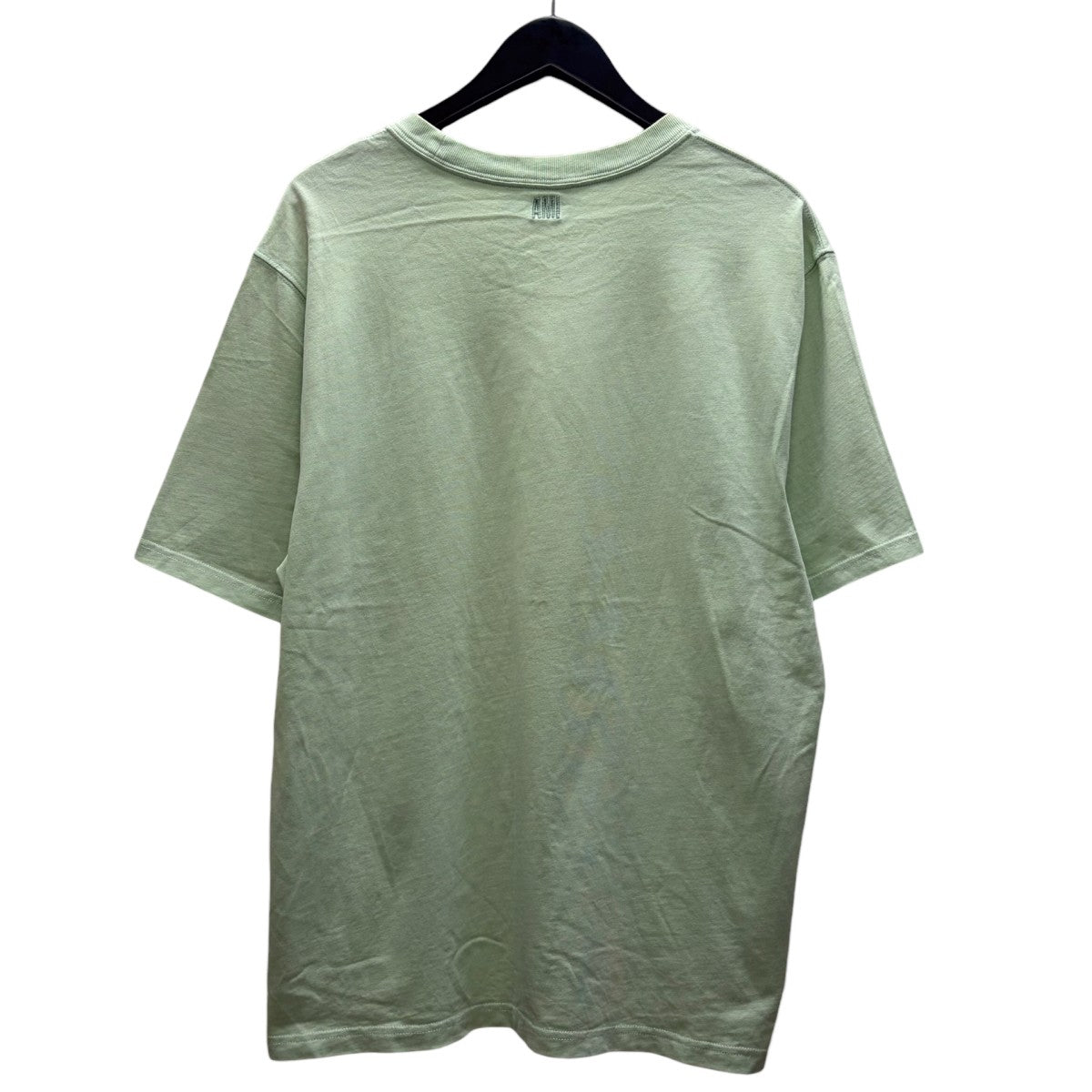 胸ハートロゴTシャツ