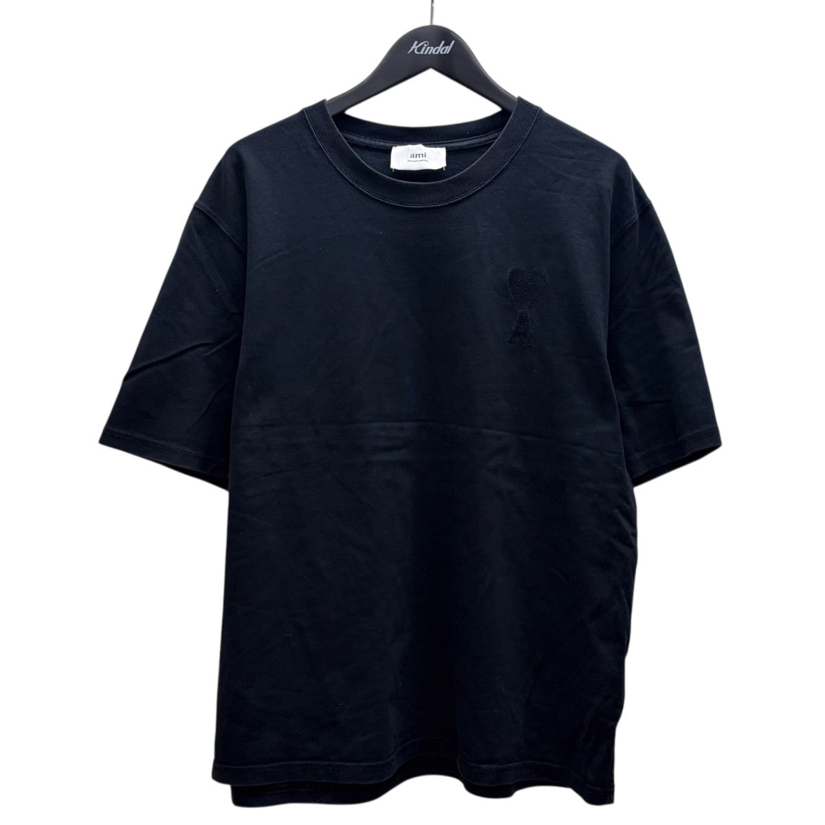 胸ハートロゴTシャツ