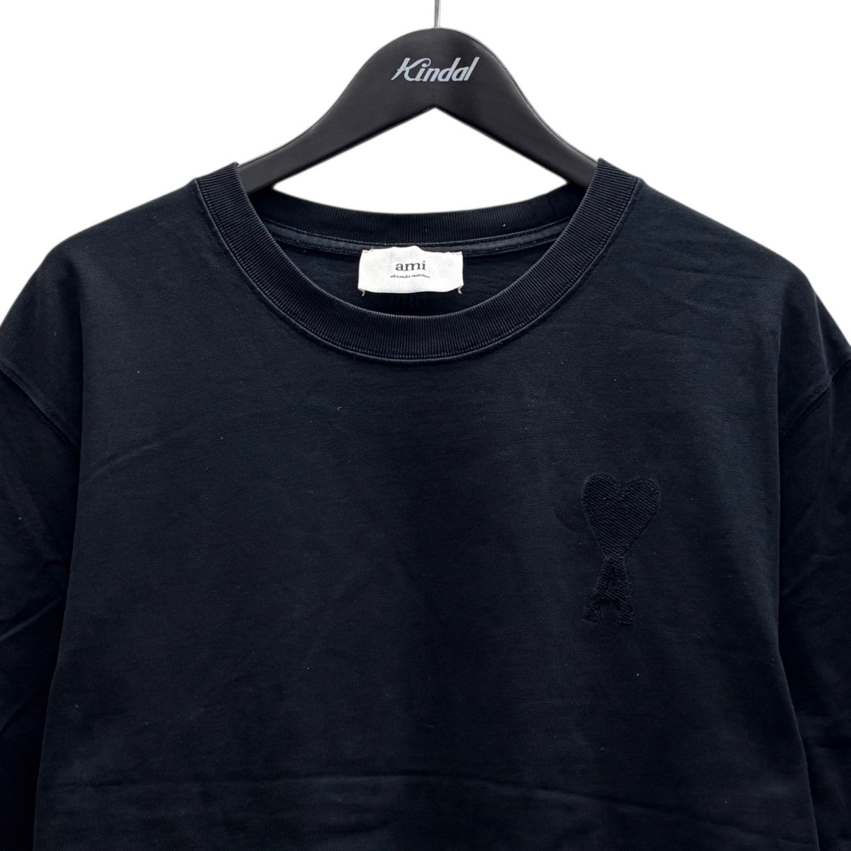 胸ハートロゴTシャツ