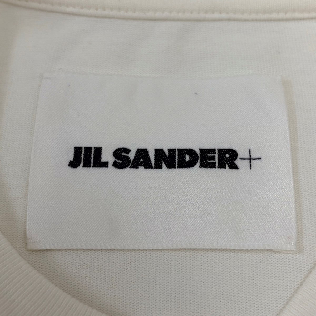 半袖ロゴTシャツ