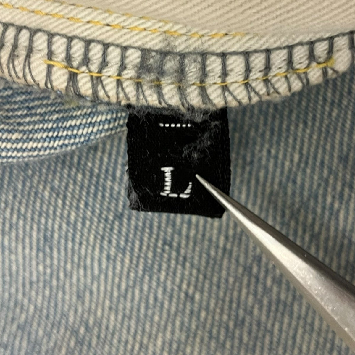 25FW WARP HOLE DENIMデニムパンツ