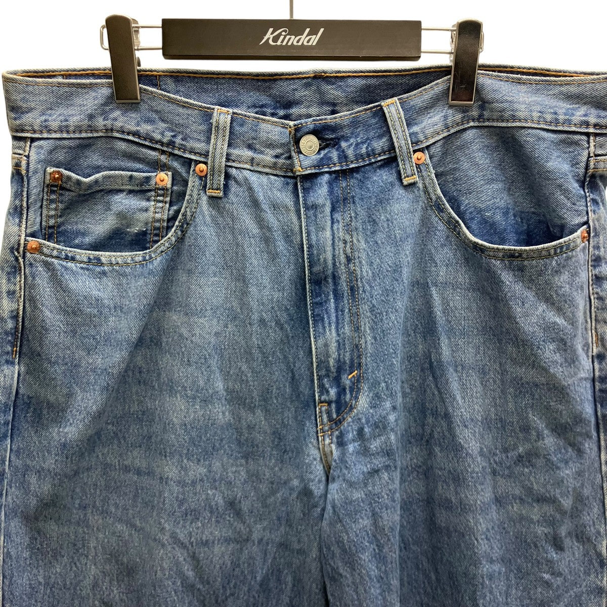 デニムパンツ