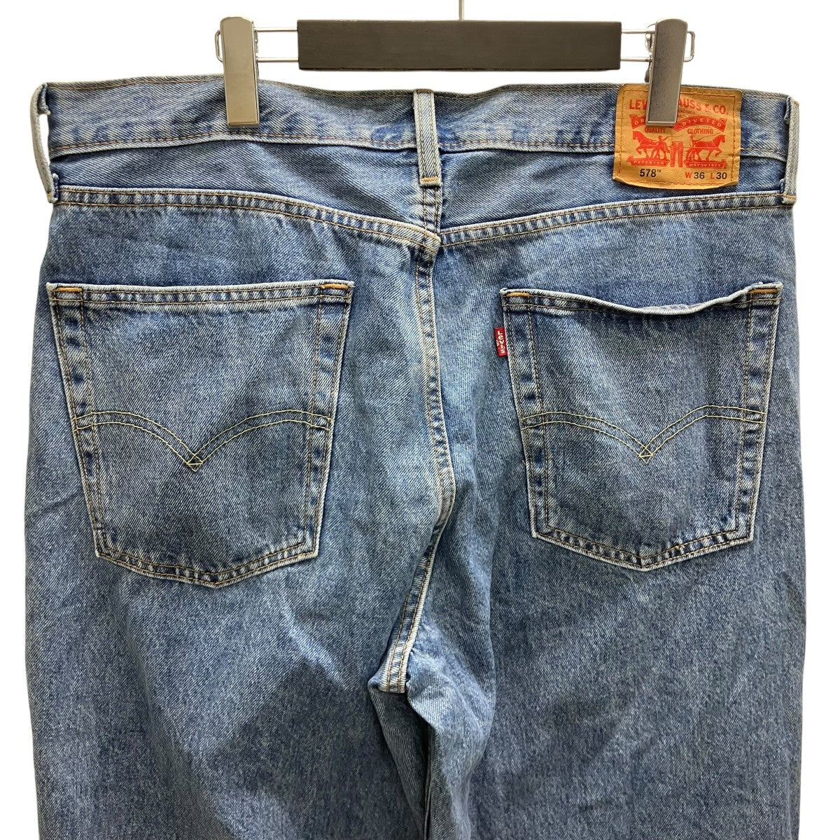 デニムパンツ
