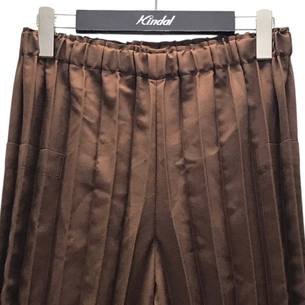 25AW プリーツパンツ